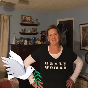 Meet your Posher, Debbie